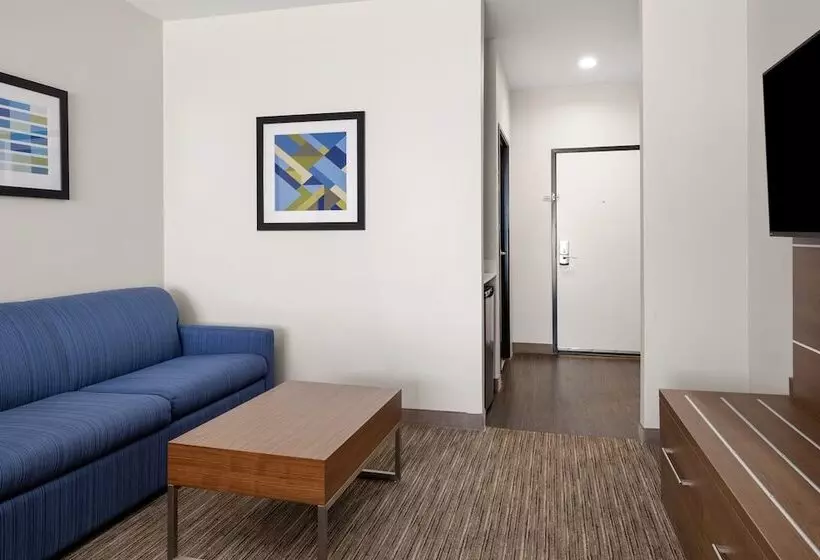 Sviitti, Holiday Inn Express & Suites Graham, An Ihg