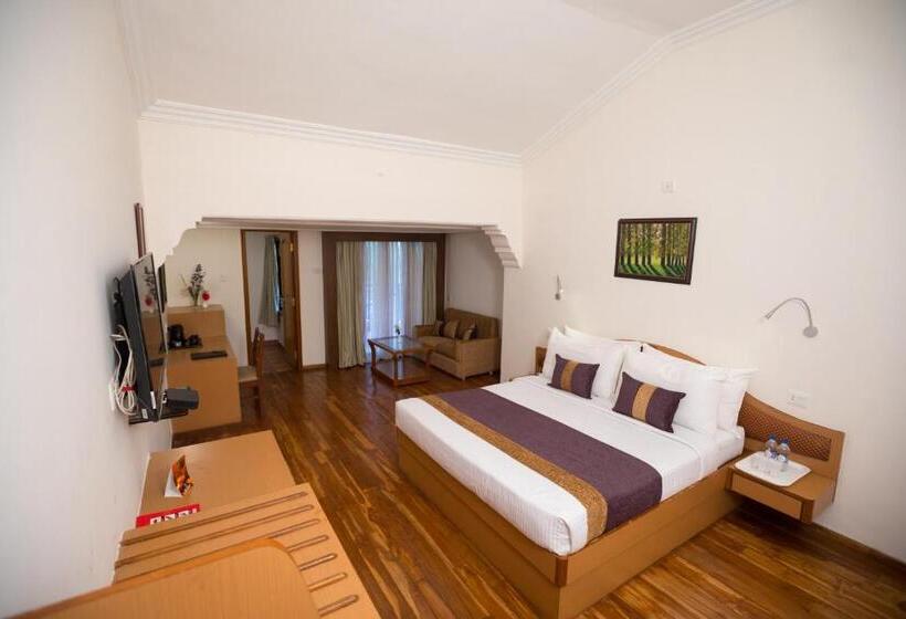 سوییت جونیور, Kodai International