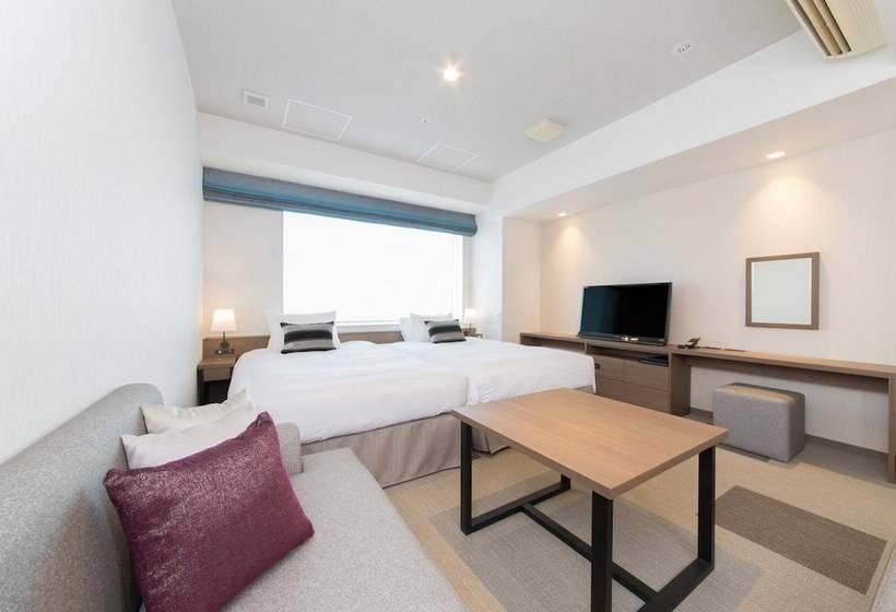 Номер Премиум, Tokyu Stay Aoyama Premier
