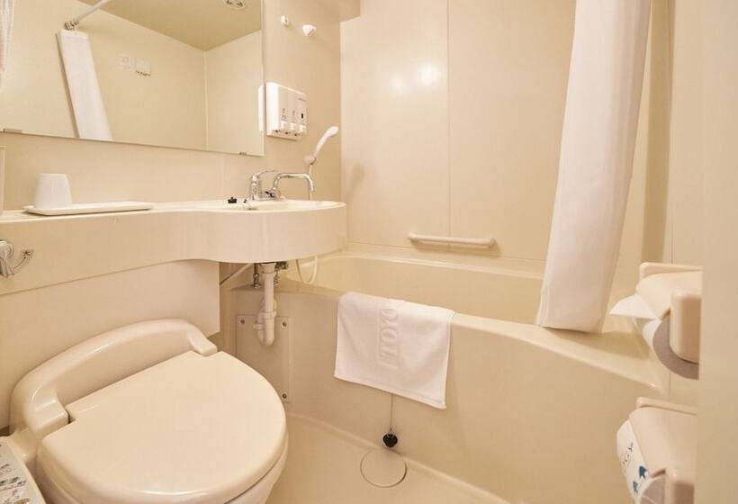 Номер Стандарт, Toyoko Inn Nagoya Nishiki