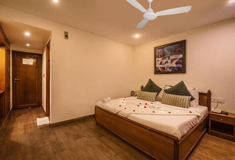 デラックスルーム, Tulip Inn Green Castle Mall Road