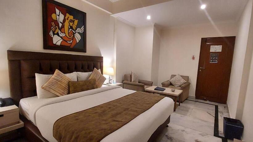 ファミリールーム, Tulip Inn Green Castle Mall Road