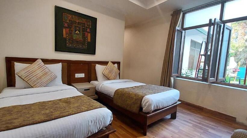 ファミリールーム, Tulip Inn Green Castle Mall Road