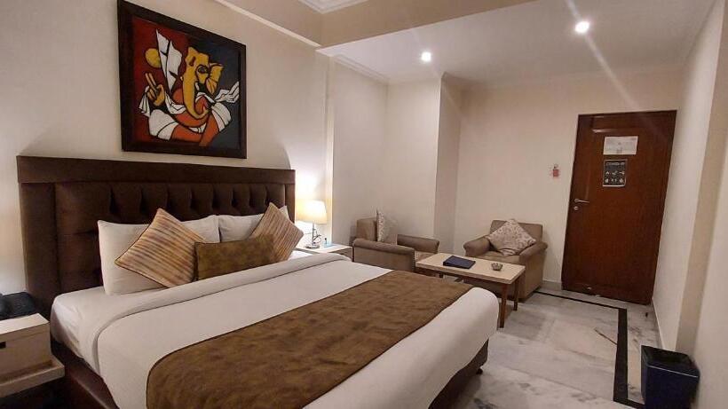 ファミリールーム, Tulip Inn Green Castle Mall Road