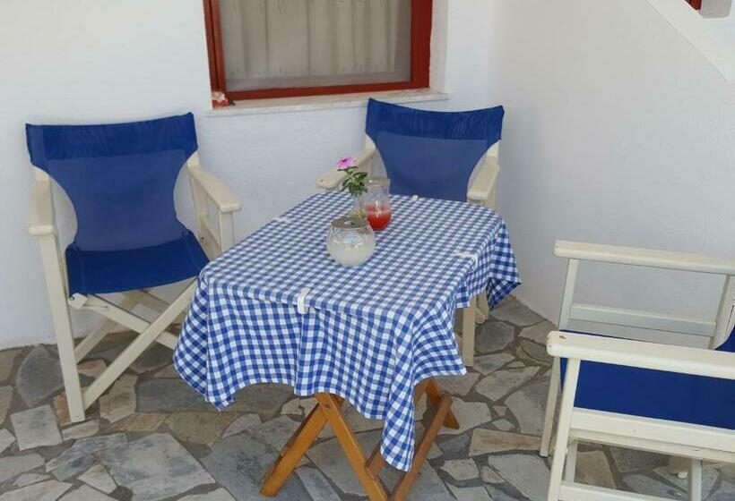 Escritório Estandar Vista Mar, Ostria Beach Studios