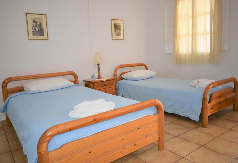 Estudio Estàndard, Ostria Beach Studios