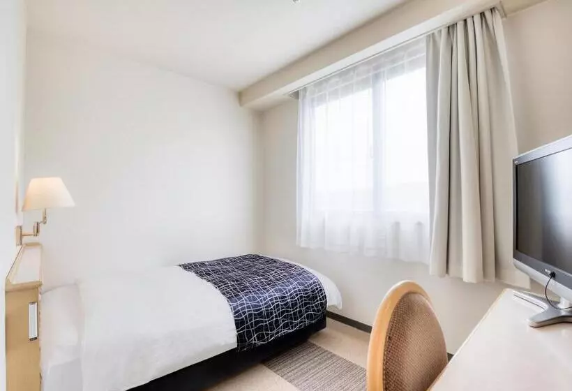 ダブルベッドのベーシックルーム, Apa Hotel Takamatsu Airport