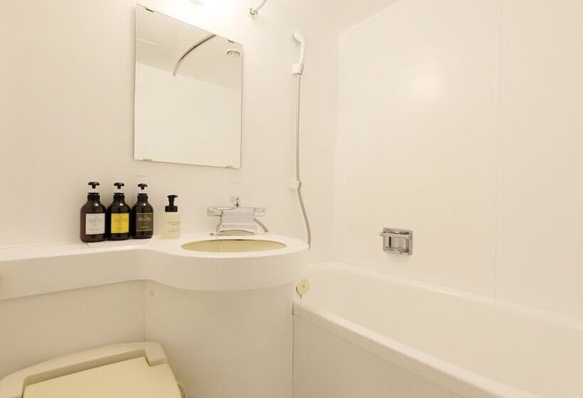 חדר סטנדרט יחיד, Atsugi Urban