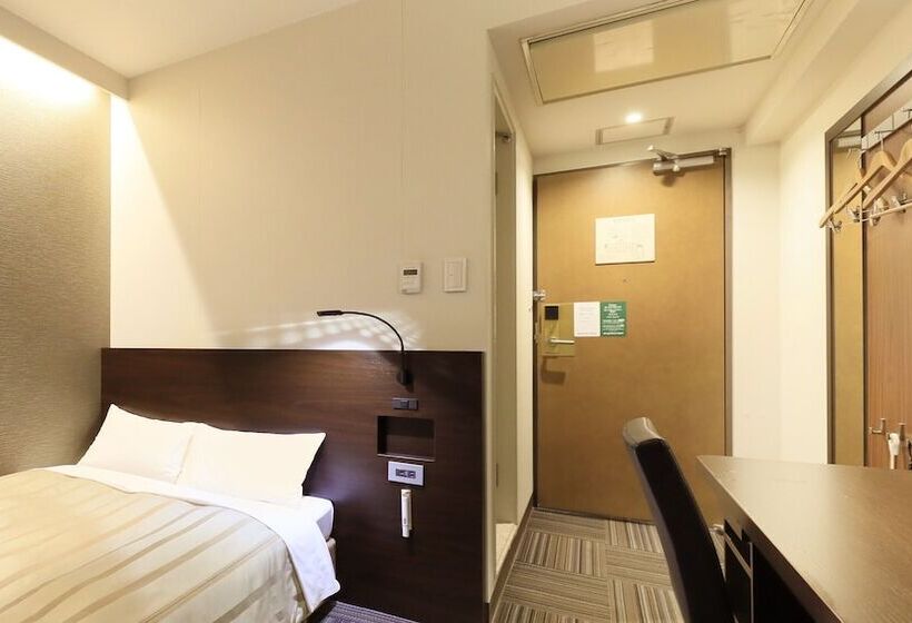 חדר סטנדרט יחיד, Atsugi Urban