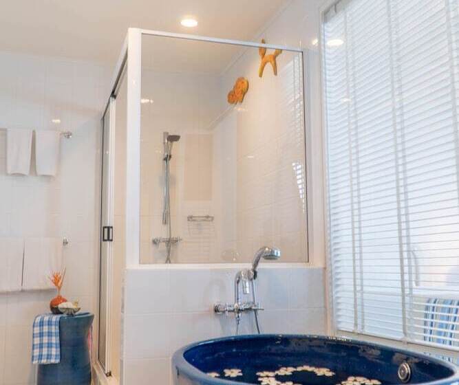 Quarto deluxe, Cera Resort @ Cha Am