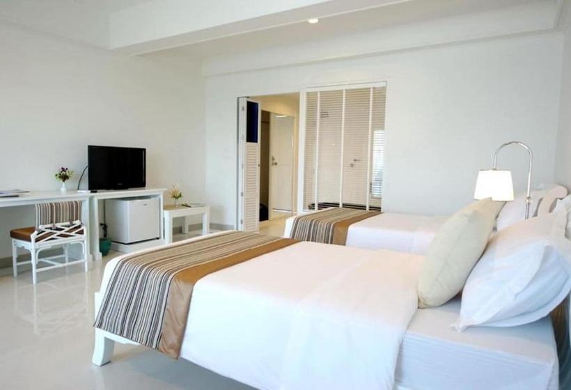 Quarto deluxe, Cera Resort @ Cha Am