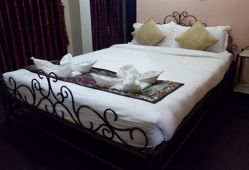 اتاق لوکس, Cosy