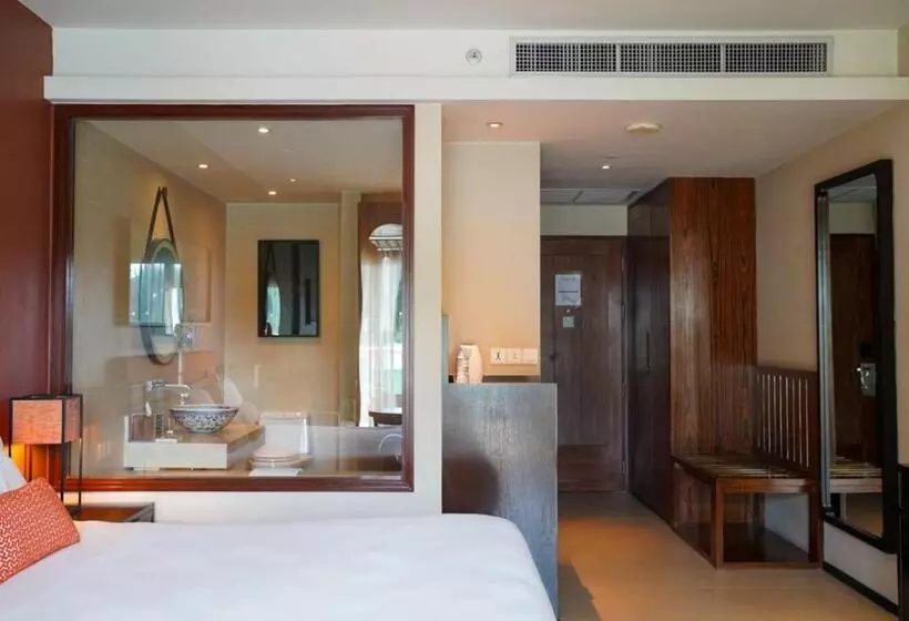 キングサイズベッドのクラシックルーム, Phuket Panwa Beachfront Resort