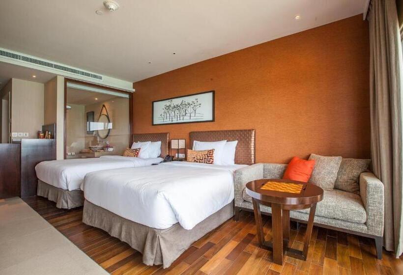 اتاق استاندارد با چشم‌انداز دریا, Phuket Panwa Beachfront Resort