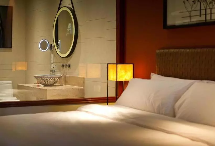 オーシャンビュースタンダードルーム, Phuket Panwa Beachfront Resort
