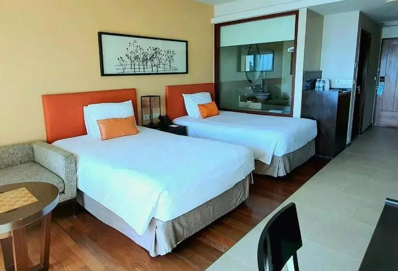 クラシックルーム, Phuket Panwa Beachfront Resort
