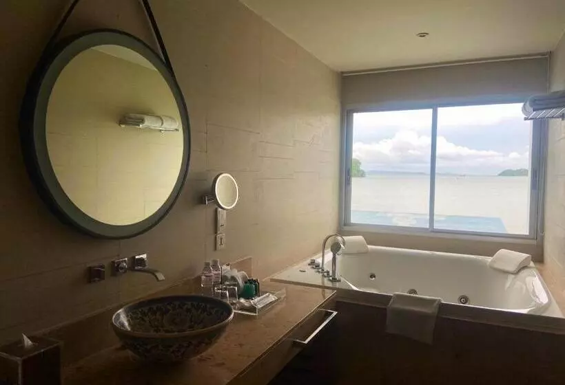 スイート, Phuket Panwa Beachfront Resort