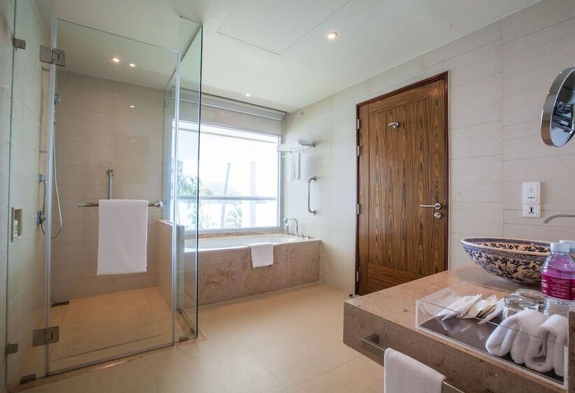 סוויטה קלאסית, Phuket Panwa Beachfront Resort