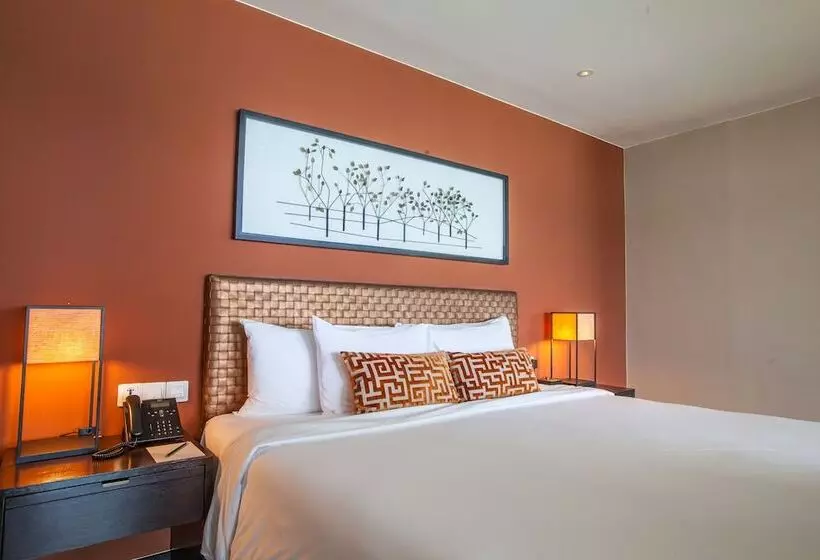 オーシャンビュースタンダードルーム, Phuket Panwa Beachfront Resort