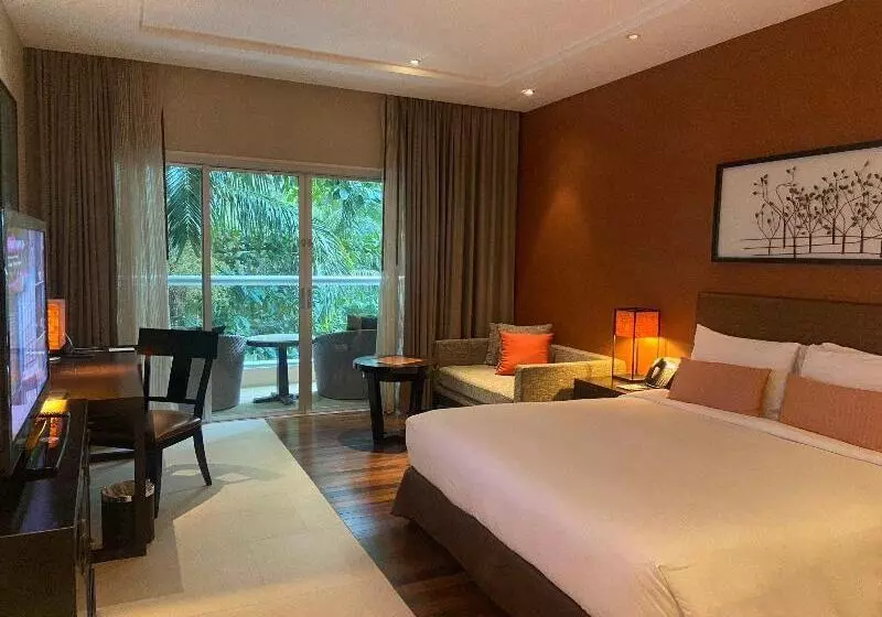 キングサイズベッドのスタンダードルーム, Phuket Panwa Beachfront Resort