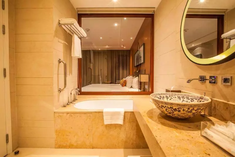 キングサイズベッドのスタンダードルーム, Phuket Panwa Beachfront Resort