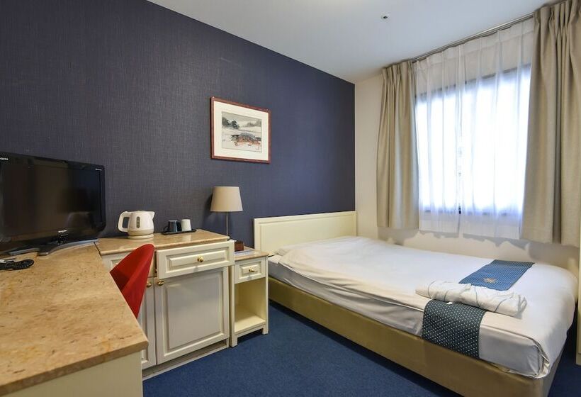 Номер Стандарт, New Osaka Hotel Shinsaibashi