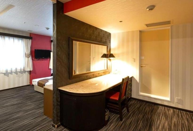 Номер Deluxe, New Osaka Hotel Shinsaibashi