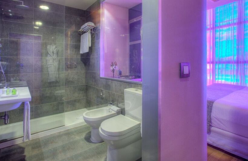 חדר סטנדרט, NH Ourense