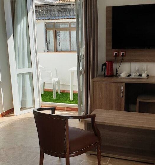 اتاق استاندارد, Samir