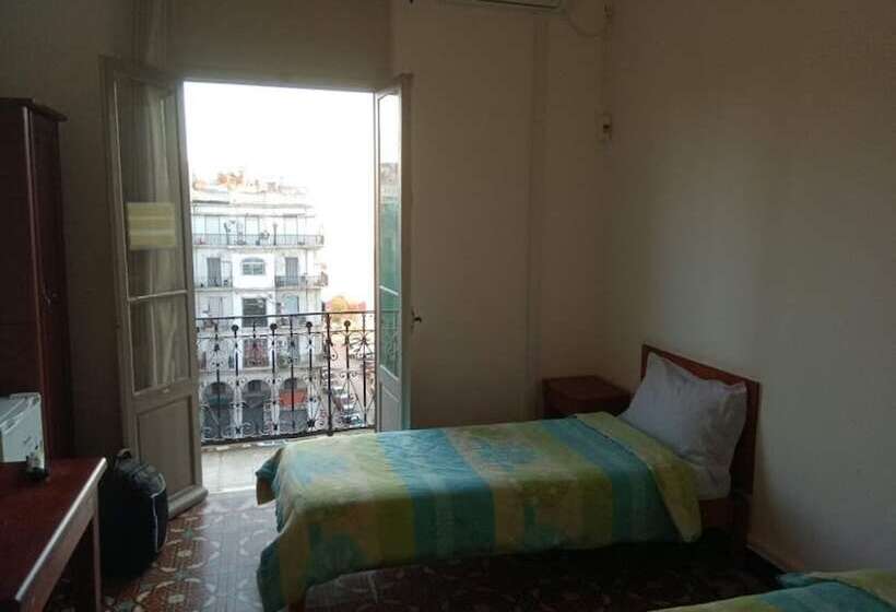 اتاق استاندارد یک نفره, Samir