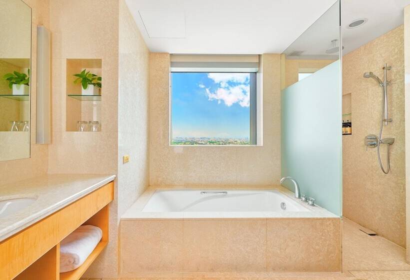 اتاق خانوادگی, Windsor Hotel Taichung