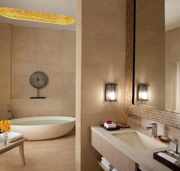 ویلای 1 خوابه, Resorts World Sentosa  Equarius Villas