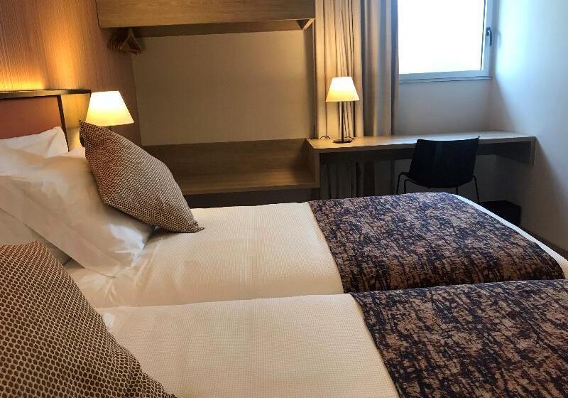 ویلای 1 خوابه, Resorts World Sentosa  Equarius Villas