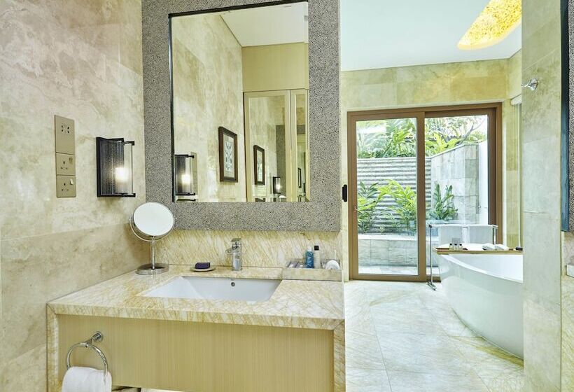 ویلای 2 خوابه, Resorts World Sentosa  Equarius Villas