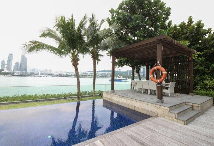 ویلای 2 خوابه, Resorts World Sentosa  Equarius Villas