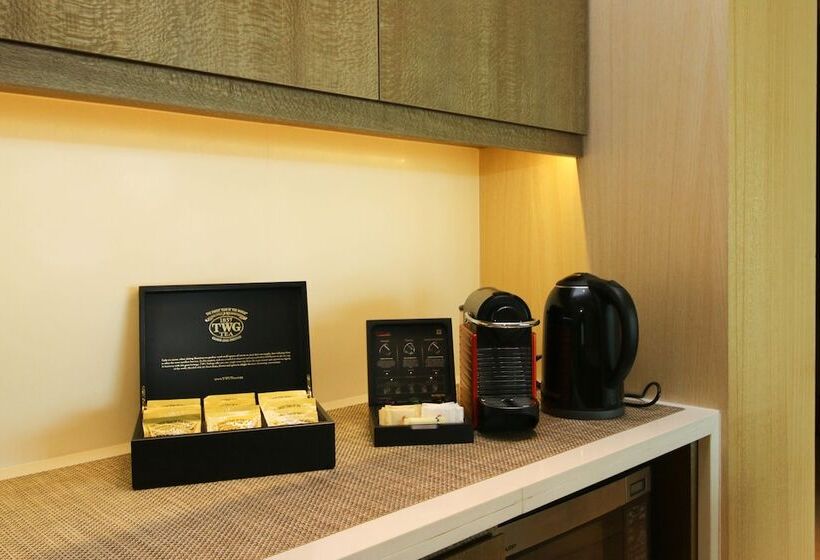 ویلای 2 خوابه, Resorts World Sentosa  Equarius Villas