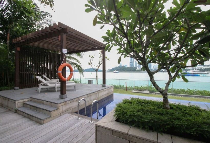 ویلای 2 خوابه, Resorts World Sentosa  Equarius Villas