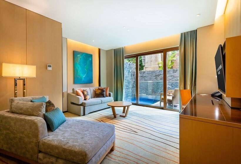 سوییت, Resorts World Sentosa  Equarius Villas