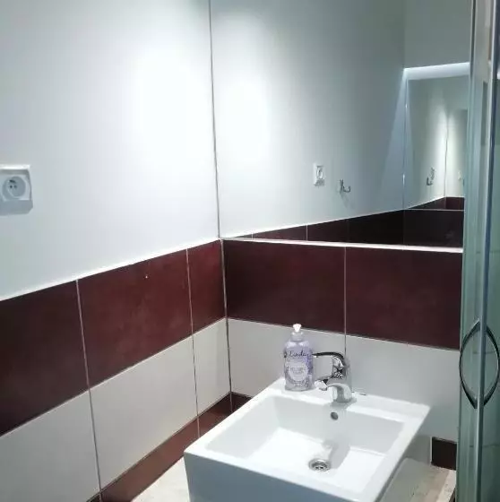 اتاق استاندارد, Hostel Orange Plus