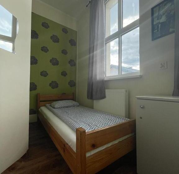 اتاق استاندارد, Hostel Orange Plus