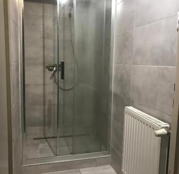 اتاق استاندارد, Hostel Orange