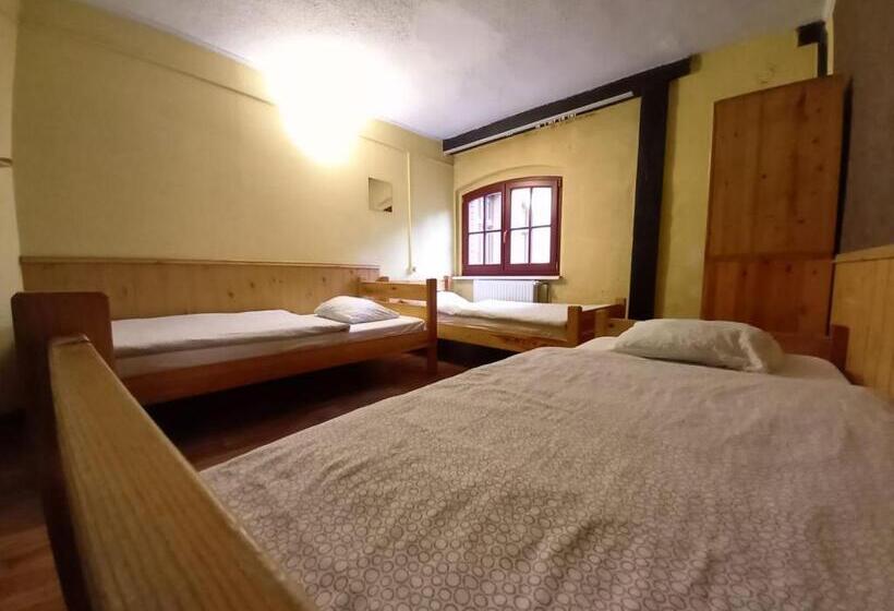 Номер Стандарт Трехместный, Hostel Orange