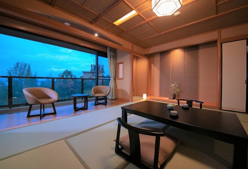 غرفة قياسية, Biwako Hanakaido