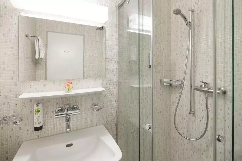 スタンダードスタジオ, Candlewood Suites Indianapolis   South, An Ihg
