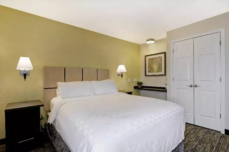 スイート, Candlewood Suites Indianapolis   South, An Ihg