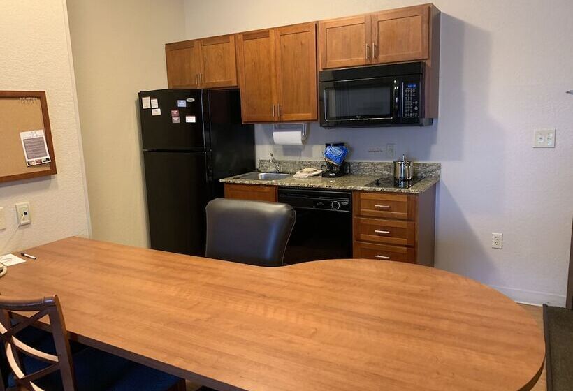 سوییت, Candlewood Suites Jonesboro, An Ihg
