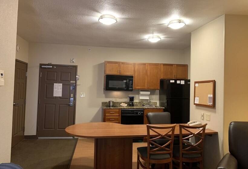 Студия Стандарт, Candlewood Suites Jonesboro, An Ihg