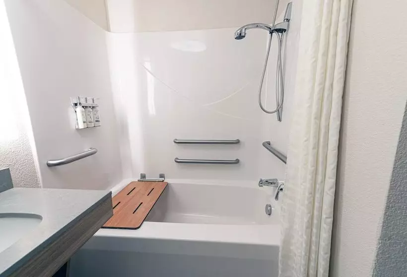 身障者適用スイートルーム, Candlewood Suites Merrillville By Ihg