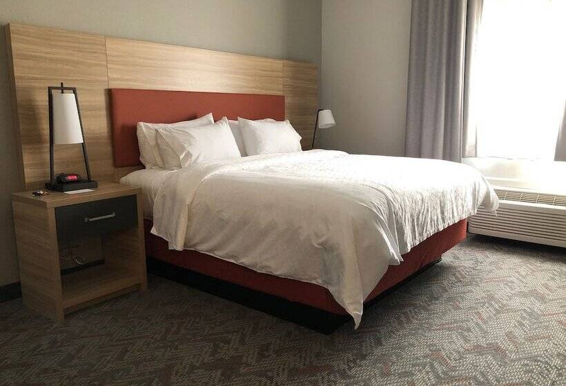 Люкс, Candlewood Suites Mount Pleasant, An Ihg