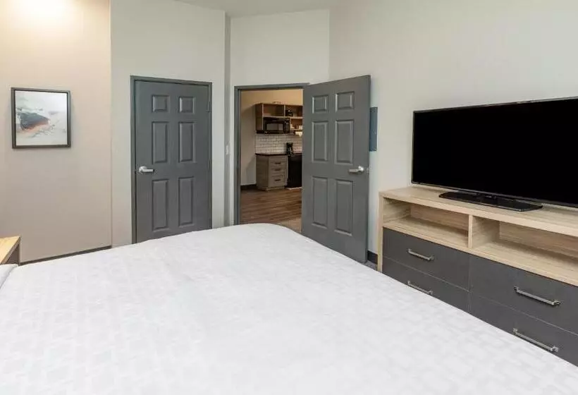 身障者適用スタンダードルーム, Candlewood Suites Mount Pleasant, An Ihg